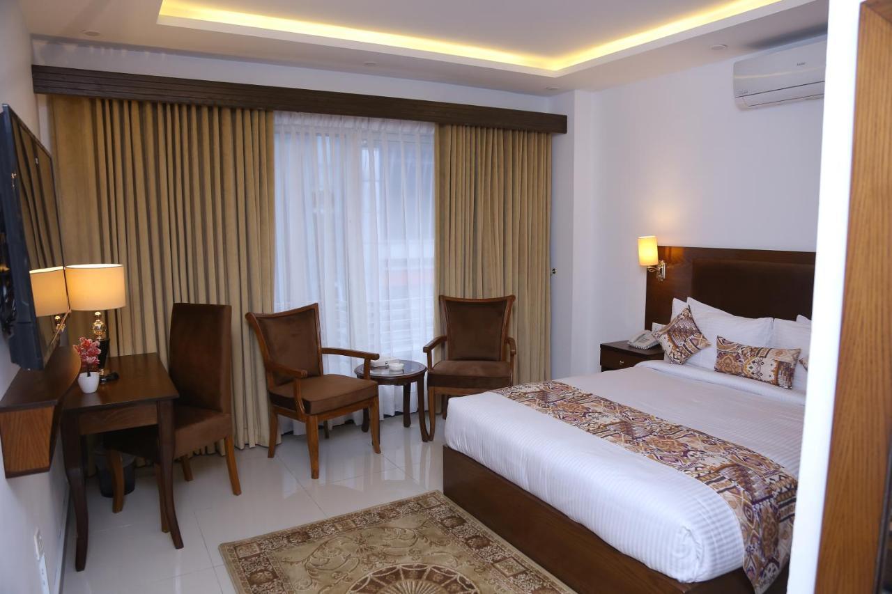 Grand Mongolia Hotel Rawalpindi Exterior photo