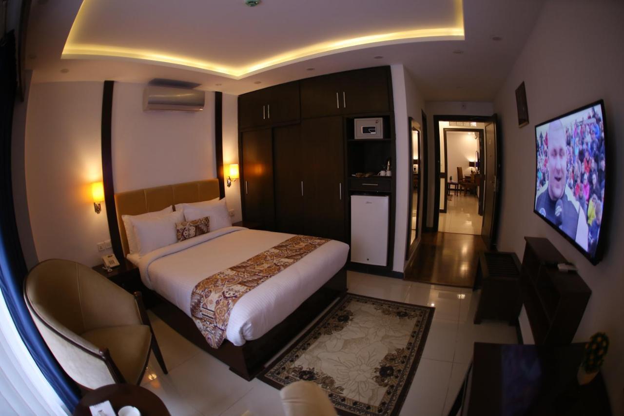 Grand Mongolia Hotel Rawalpindi Exterior photo