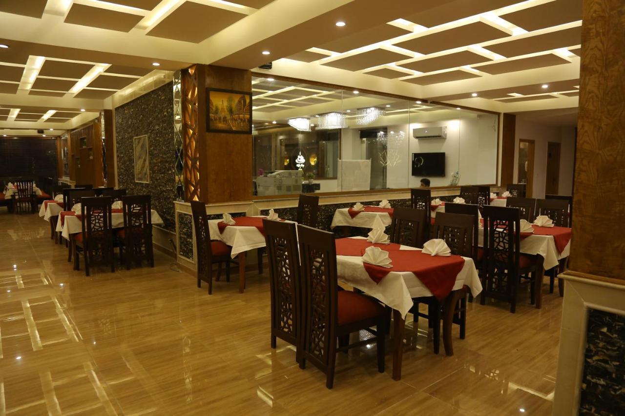 Grand Mongolia Hotel Rawalpindi Exterior photo